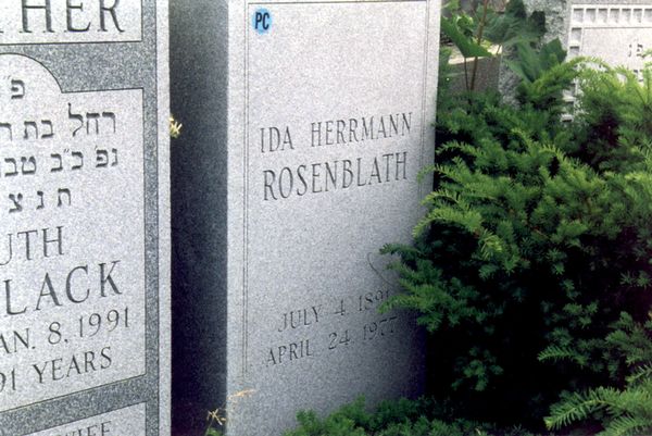 Ida Herrmann Rosenblath's headstone